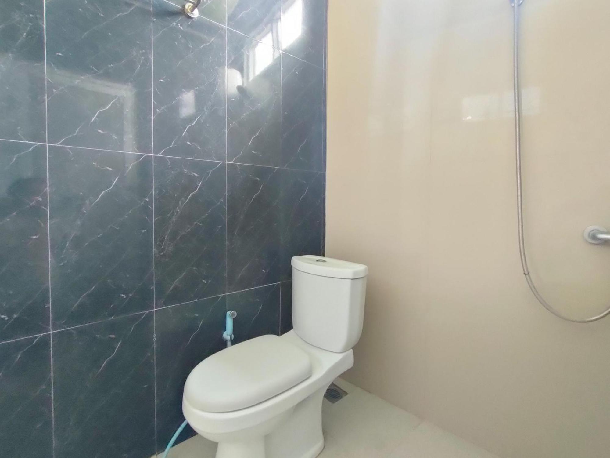 Reddoorz Syariah Near Stasiun Wates Hotel Wates  Exterior photo