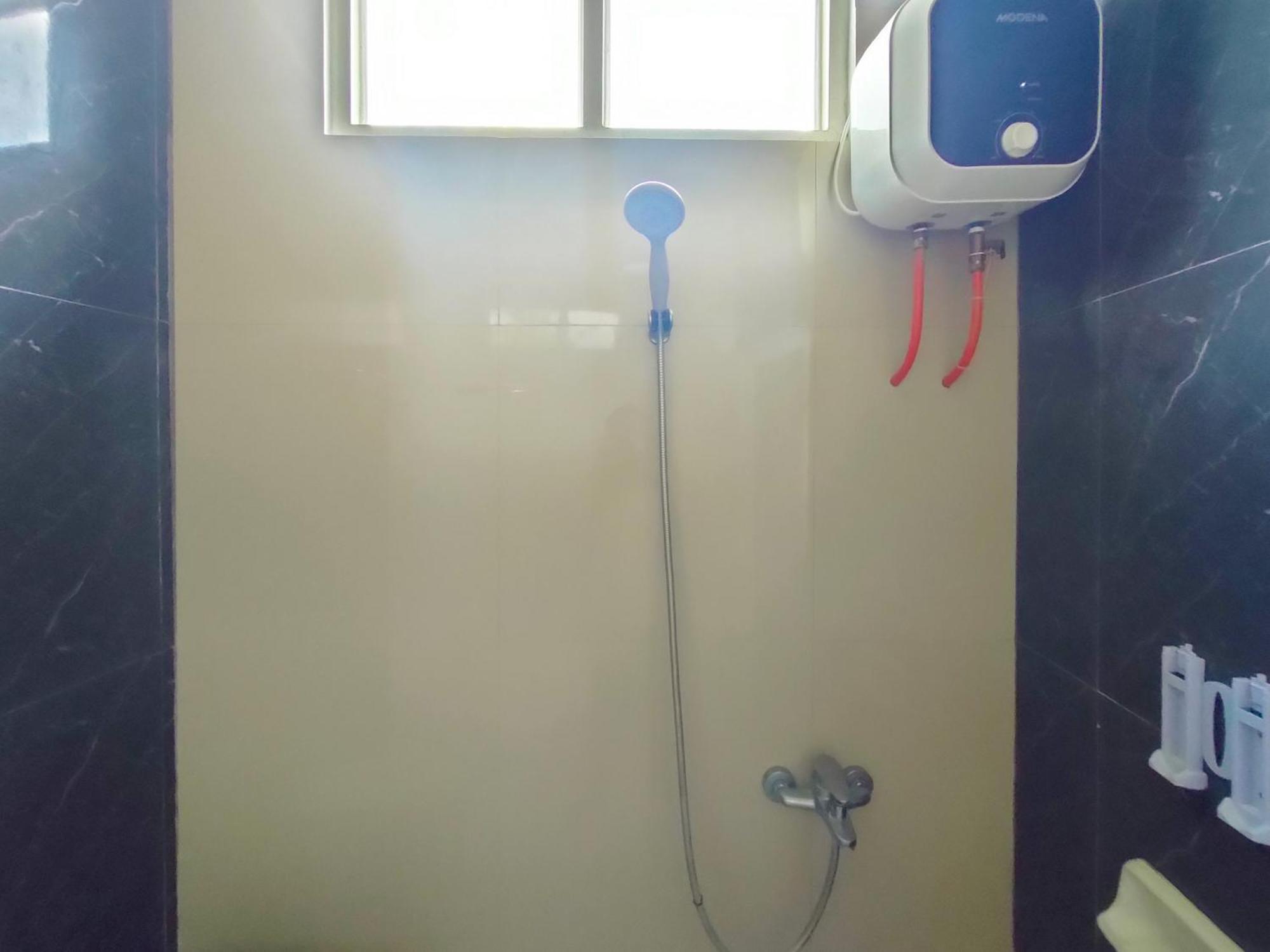 Reddoorz Syariah Near Stasiun Wates Hotel Wates  Exterior photo